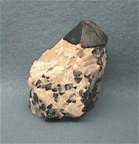 Large Octahedral Franklinite Crystal